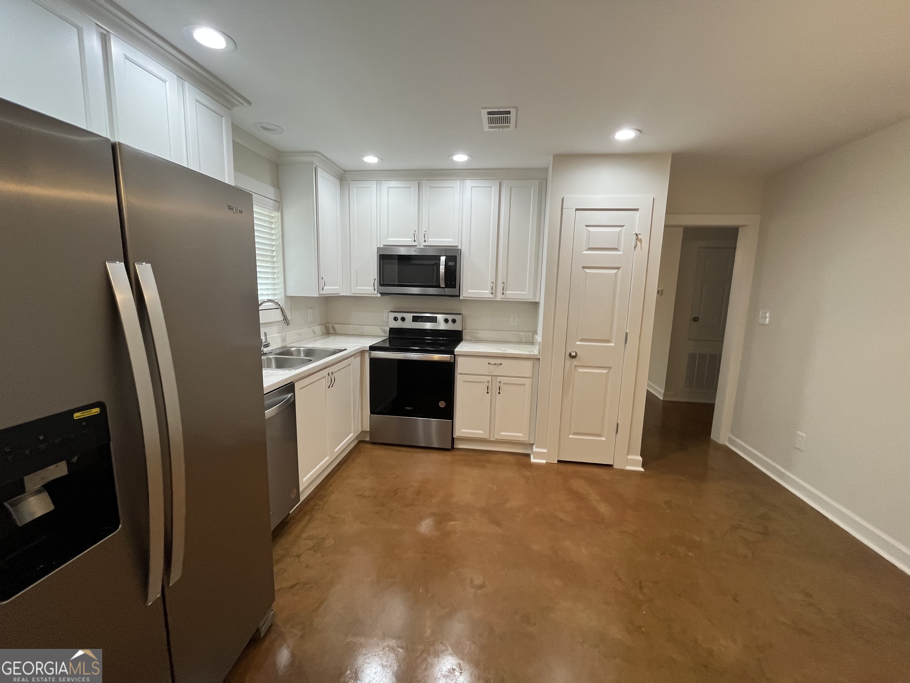 1112 Third Street Perry GA 31069