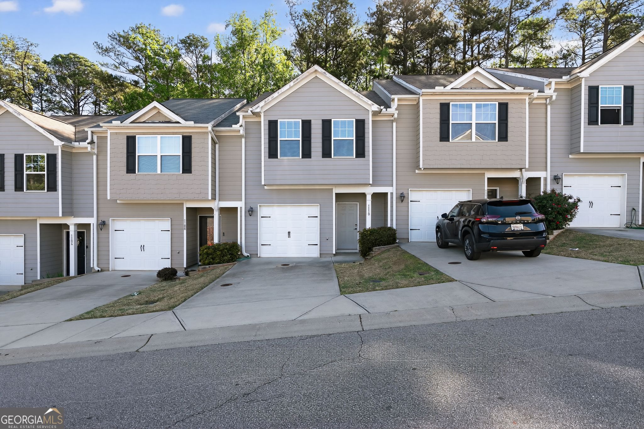 1110 Highwood Lane East Point GA 30344
