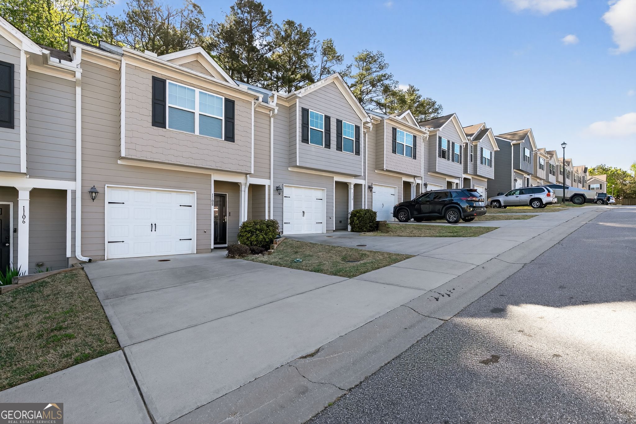 1110 Highwood Lane East Point GA 30344