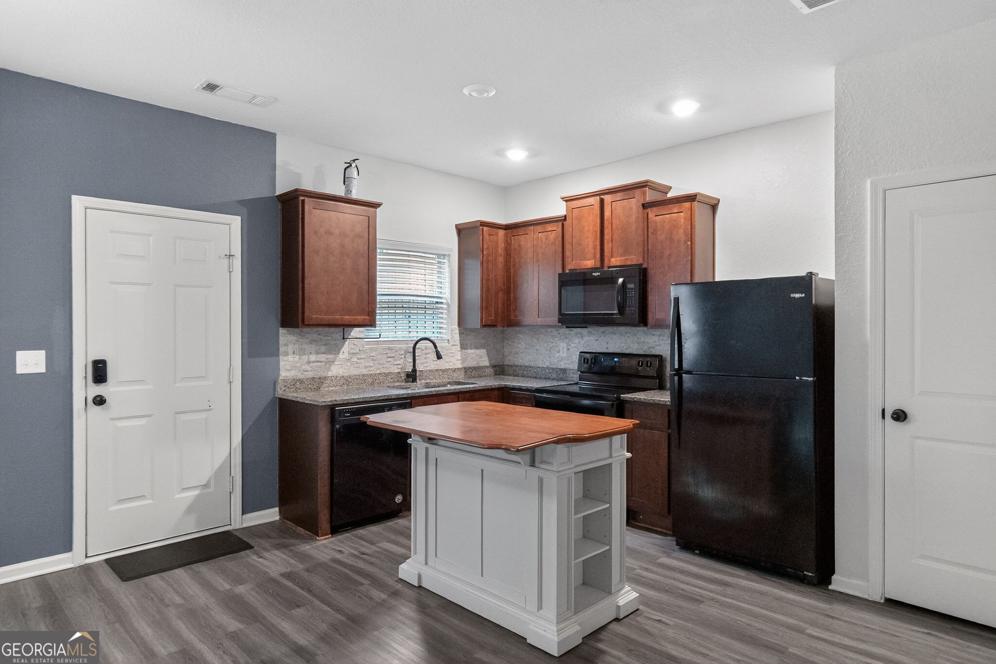 1110 Highwood Lane East Point GA 30344