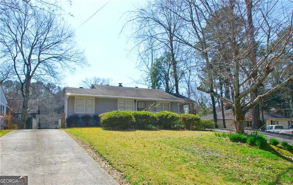1910 La Dawn Lane NW Atlanta GA 30318