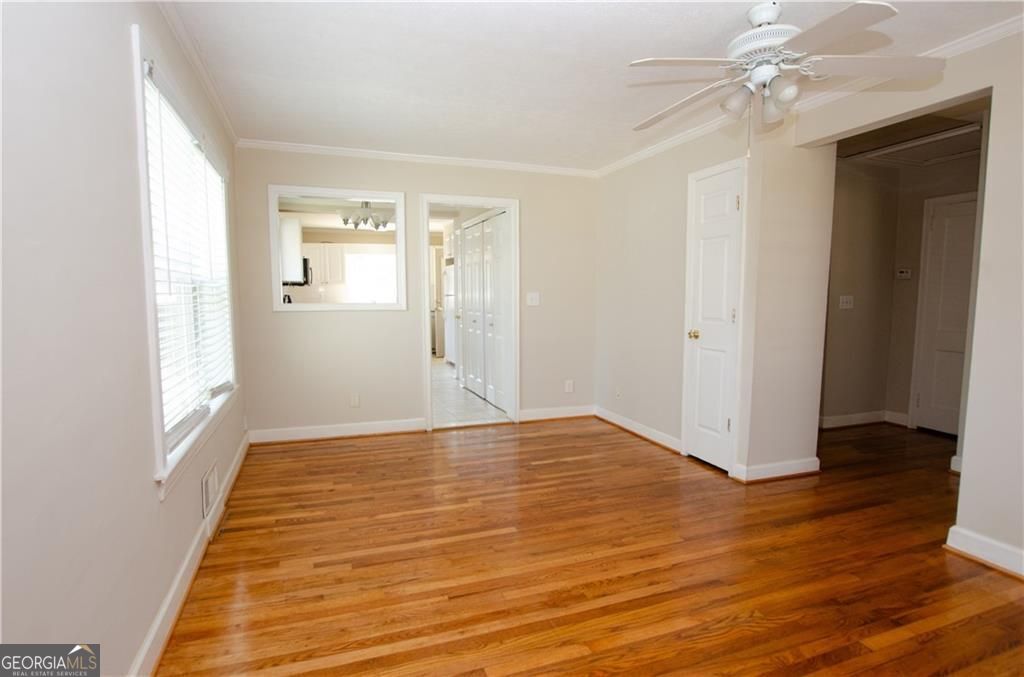 1910 La Dawn Lane NW Atlanta GA 30318