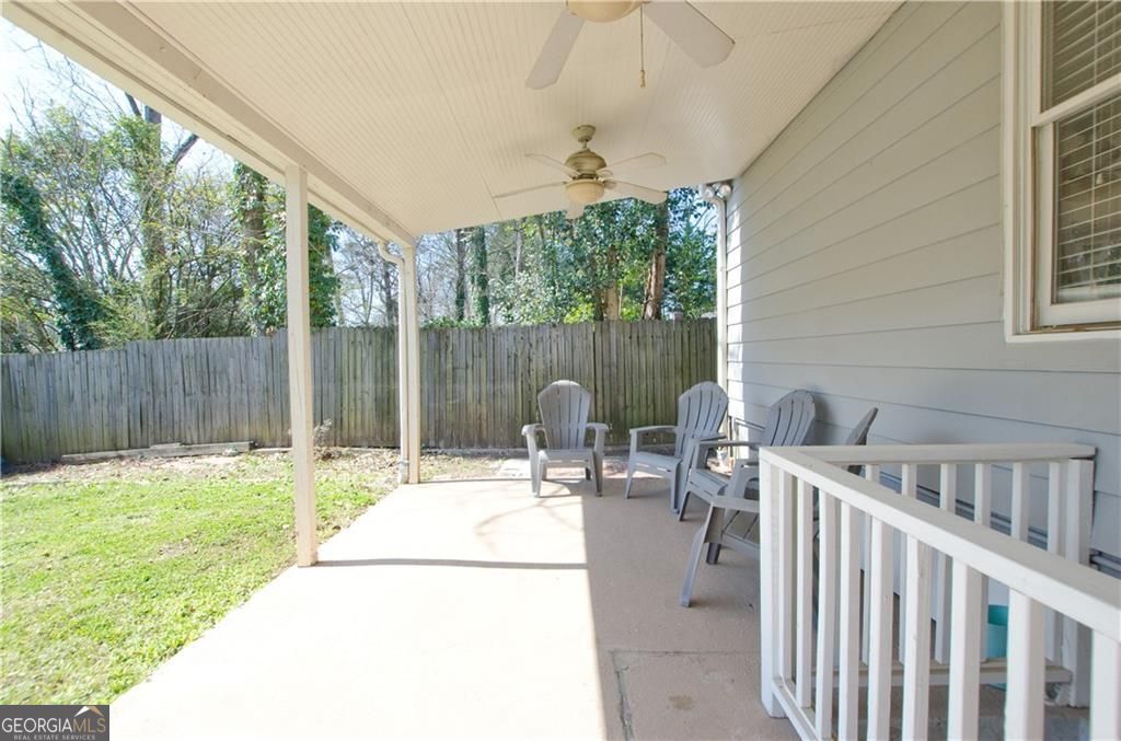 1910 La Dawn Lane NW Atlanta GA 30318