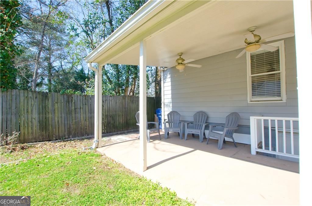 1910 La Dawn Lane NW Atlanta GA 30318