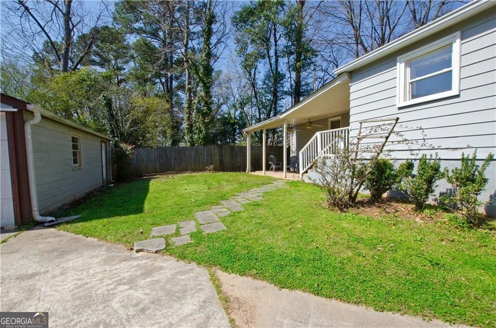 1910 La Dawn Lane NW Atlanta GA 30318
