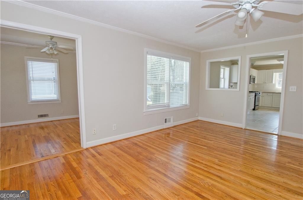 1910 La Dawn Lane NW Atlanta GA 30318