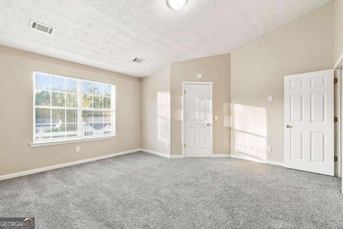 4502 Swan Trace Atlanta GA 30349