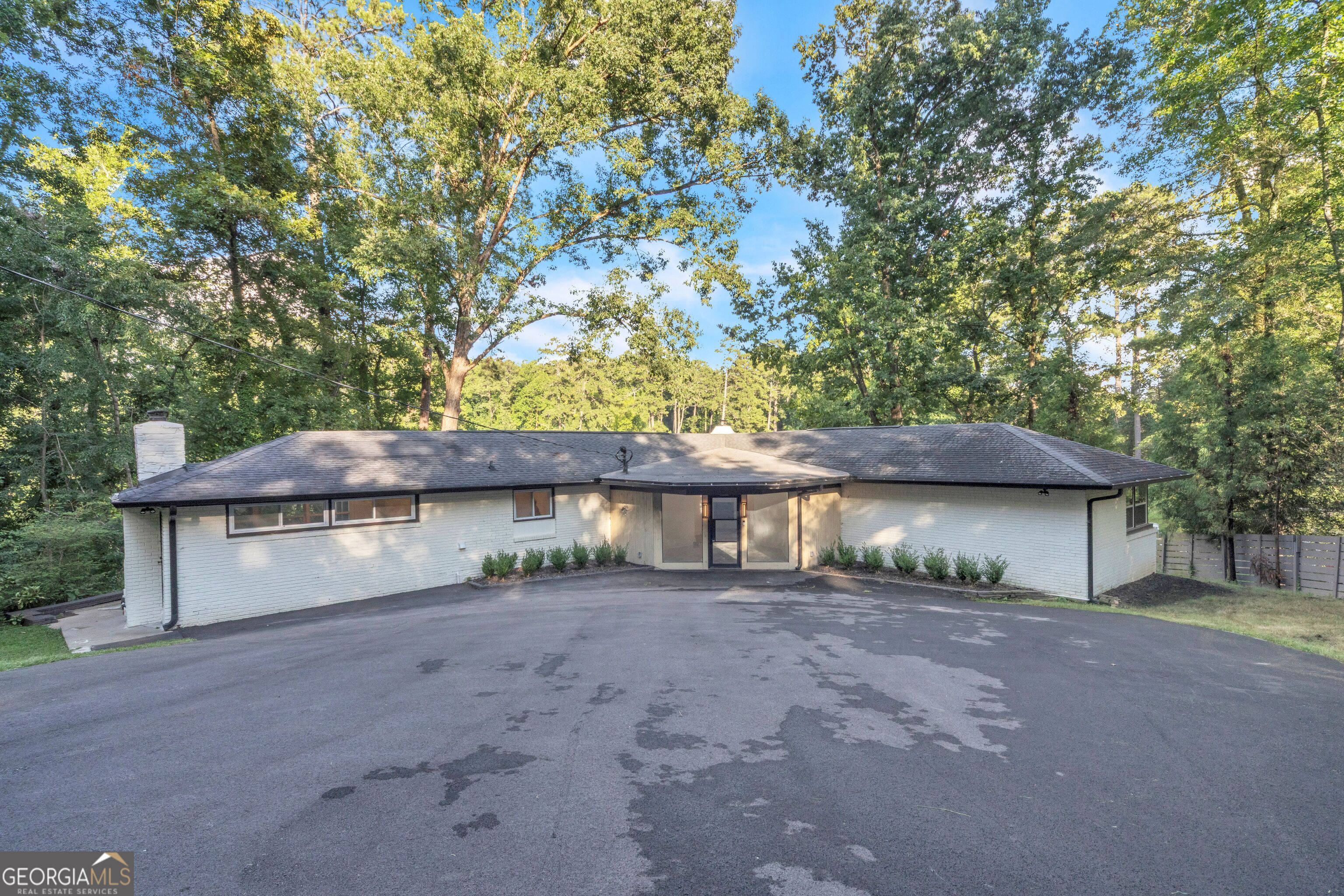 1568 Niskey Lake Trail SW Atlanta GA 30331