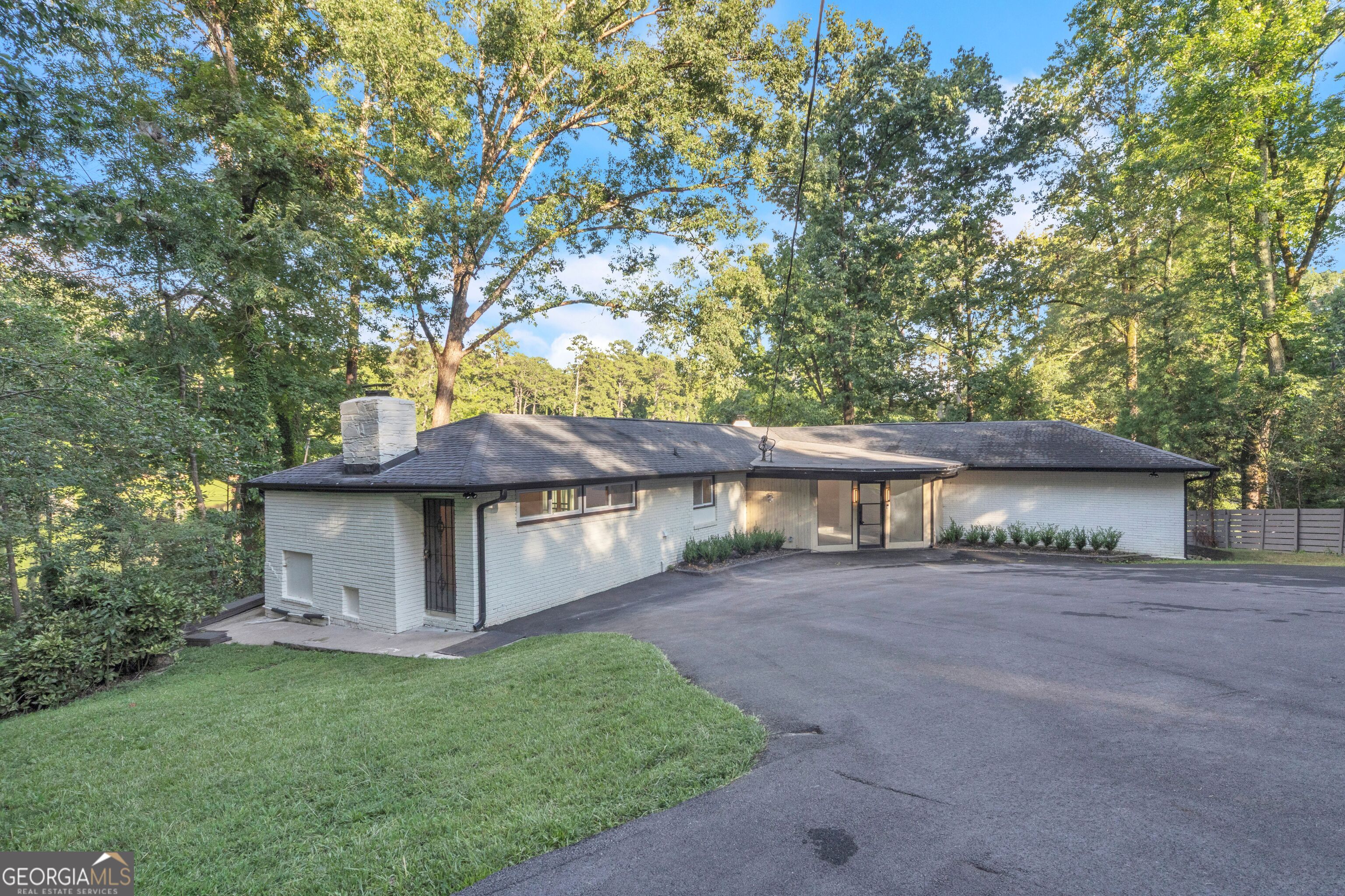 1568 Niskey Lake Trail SW Atlanta GA 30331