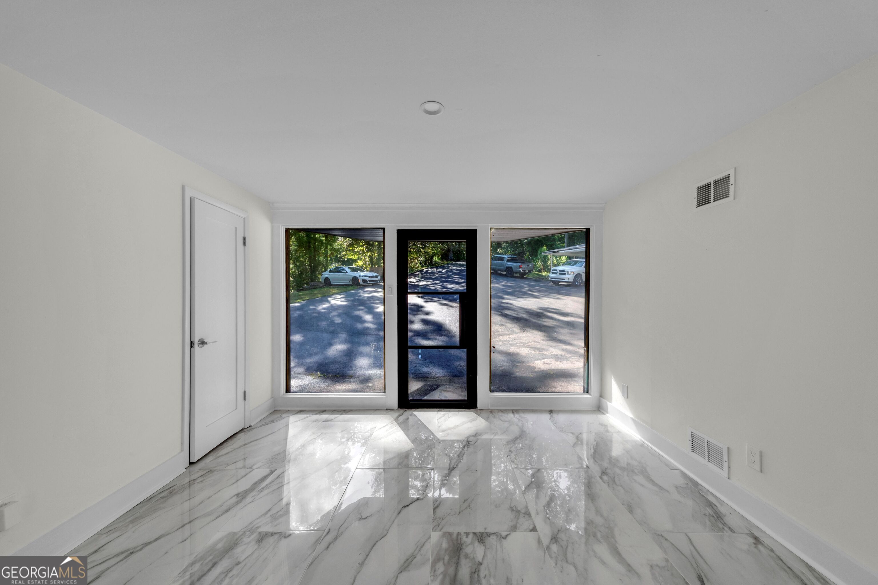 1568 Niskey Lake Trail SW Atlanta GA 30331