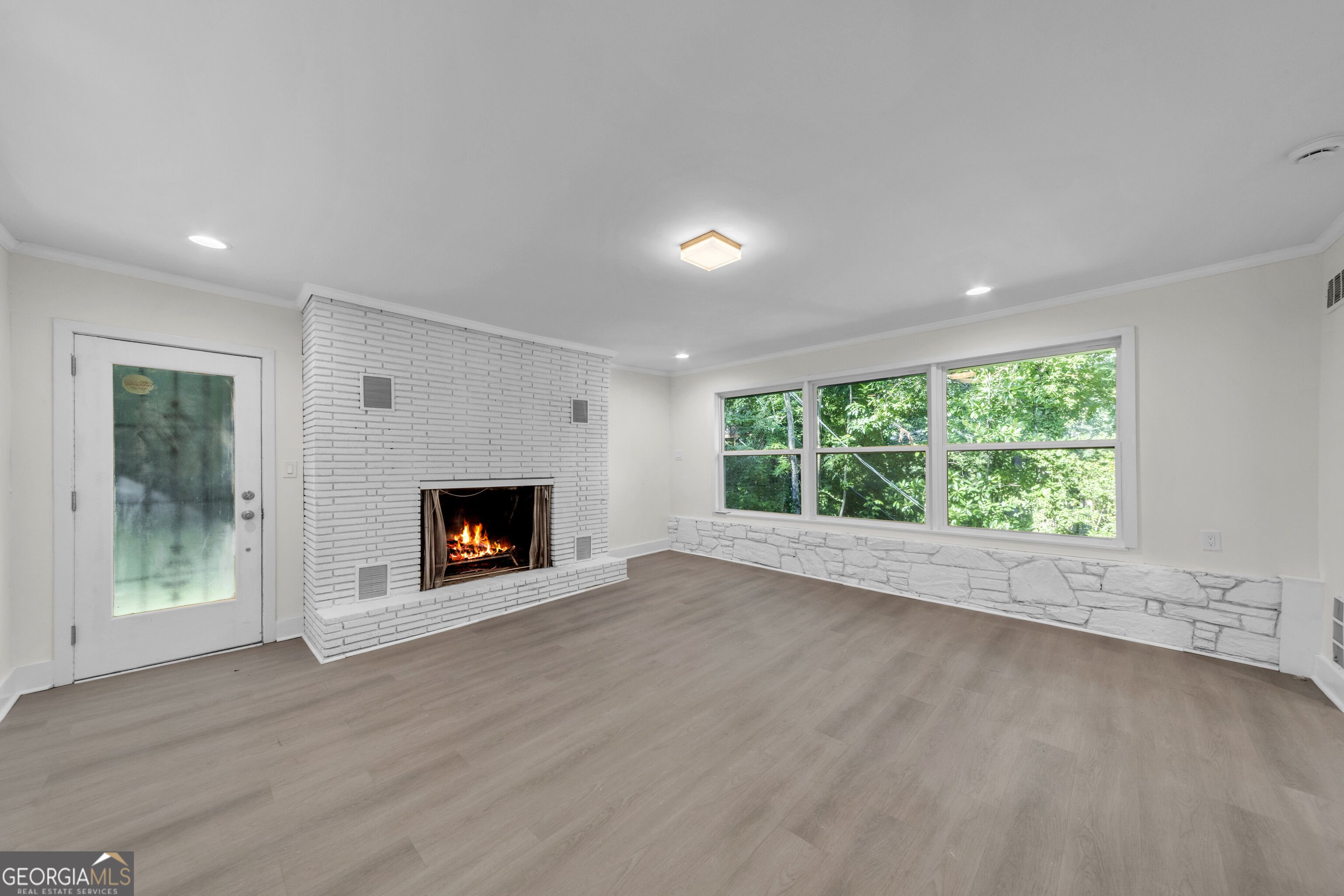 1568 Niskey Lake Trail SW Atlanta GA 30331