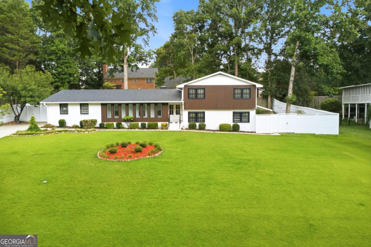2220 Spring Mill Cove Dunwoody GA 30338