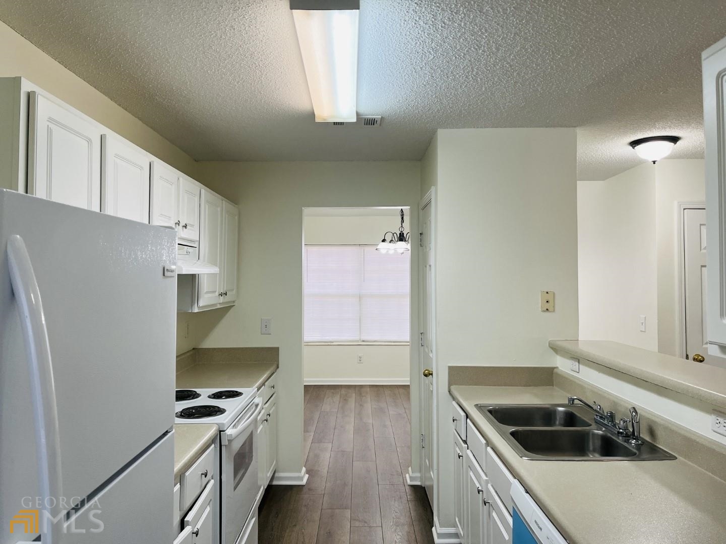 4037 Ravenwood Court Union City GA 30291