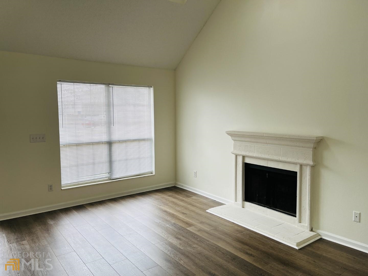 4037 Ravenwood Court Union City GA 30291