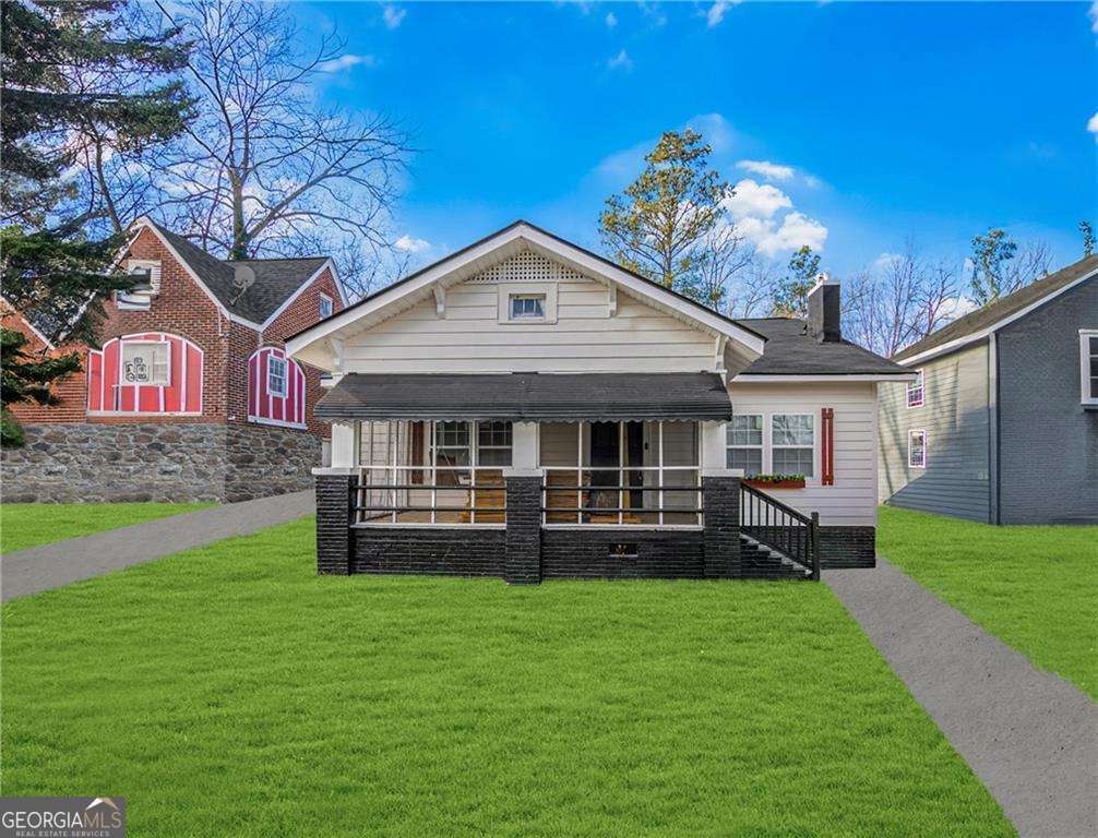 684 S Elizabeth Place NW Atlanta GA 30318