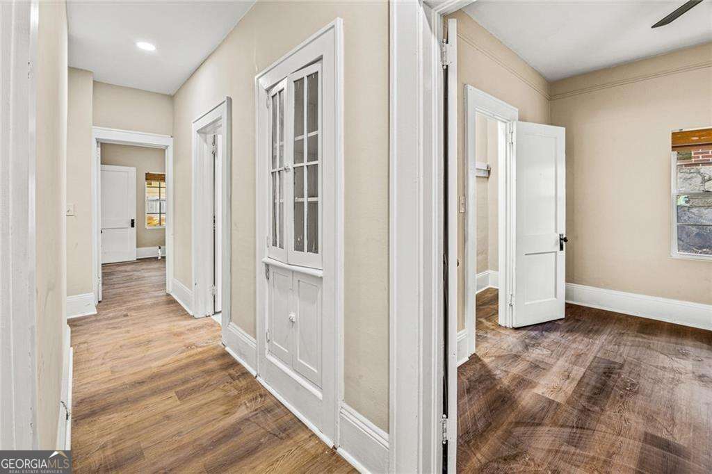 684 S Elizabeth Place NW Atlanta GA 30318