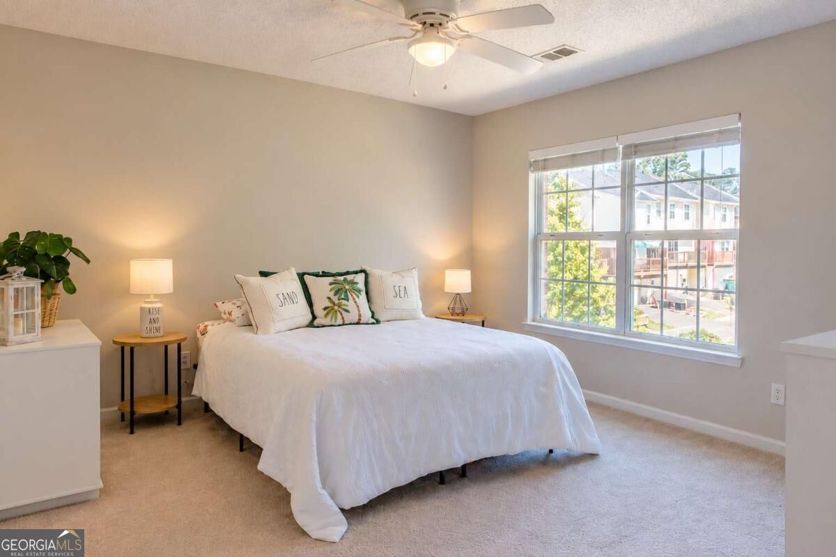 1415 Bay Overlook- Drive Woodstock GA 30188