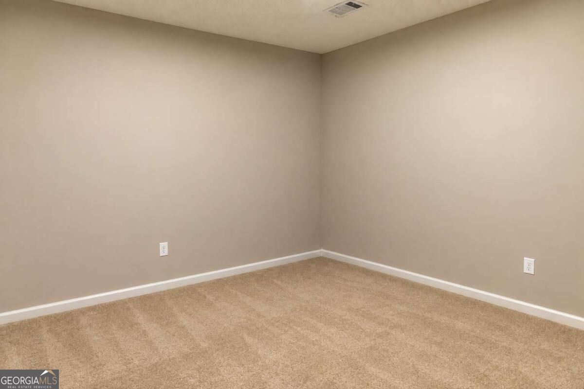 1415 Bay Overlook- Drive Woodstock GA 30188