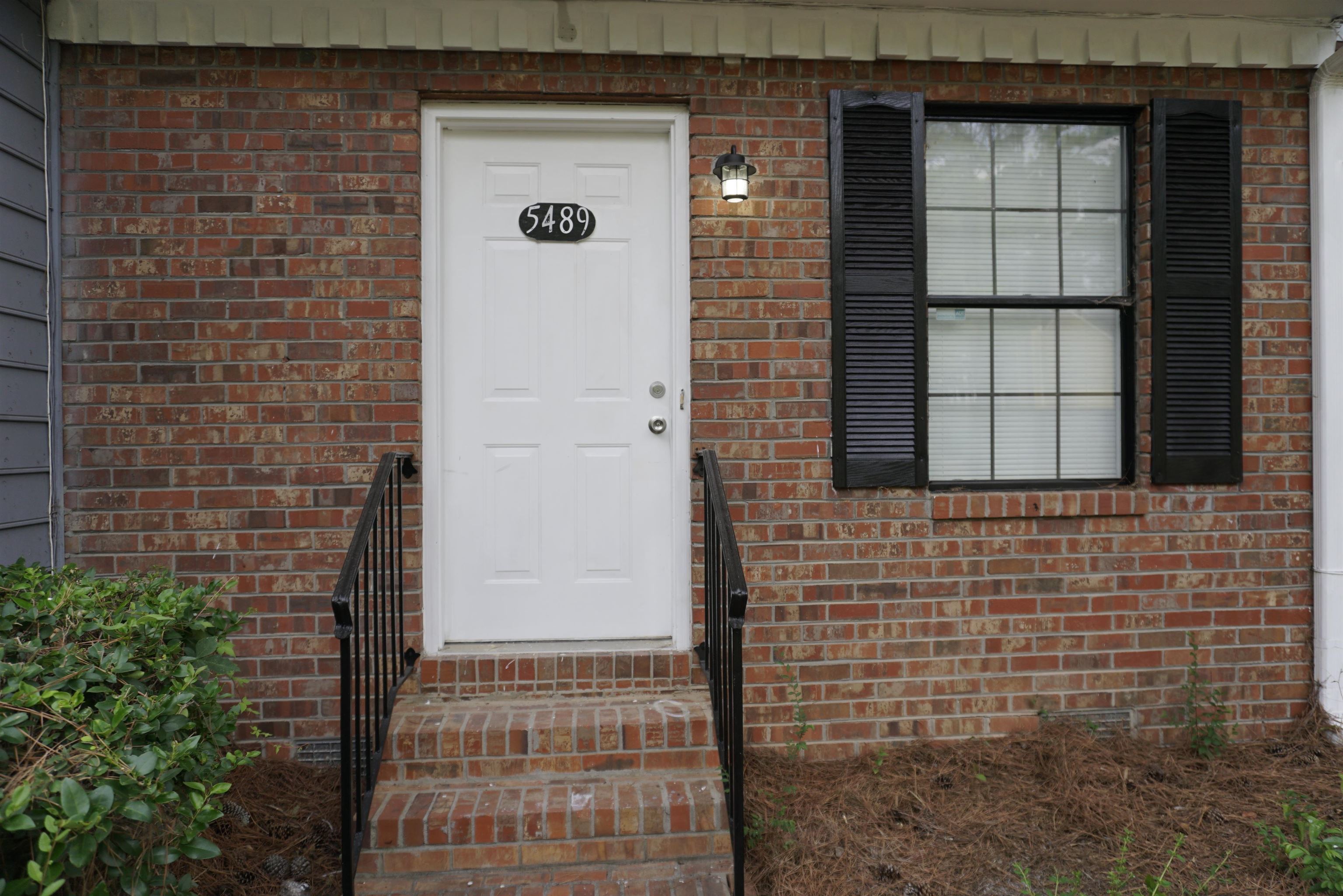5489 S Park Place Atlanta GA 30349