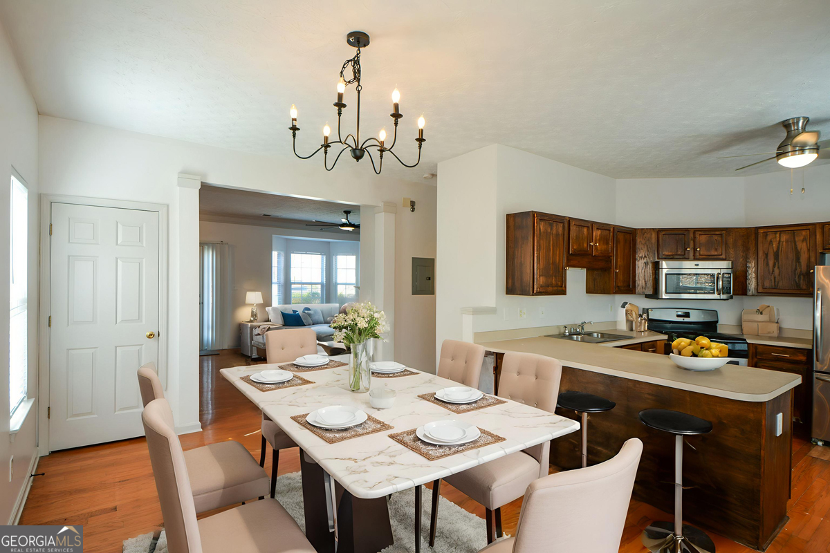 5460 Hampton Court College Park GA 30349