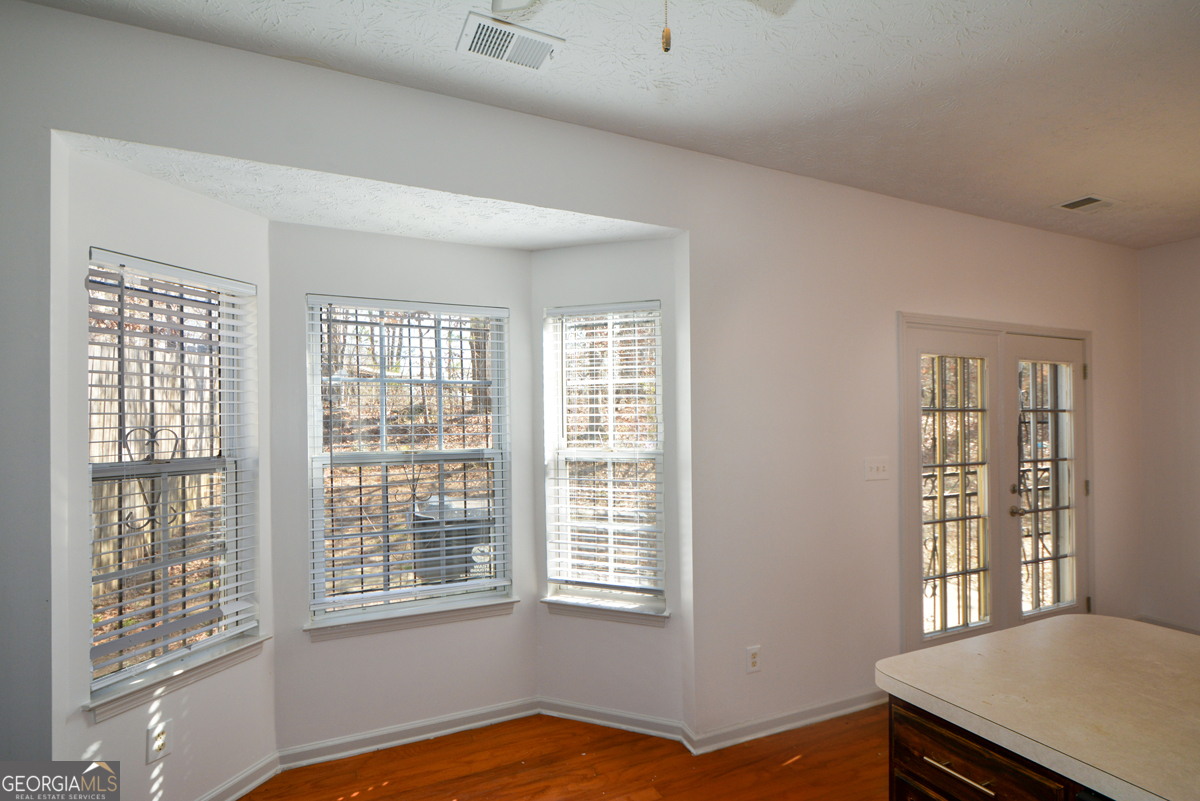 5460 Hampton Court College Park GA 30349