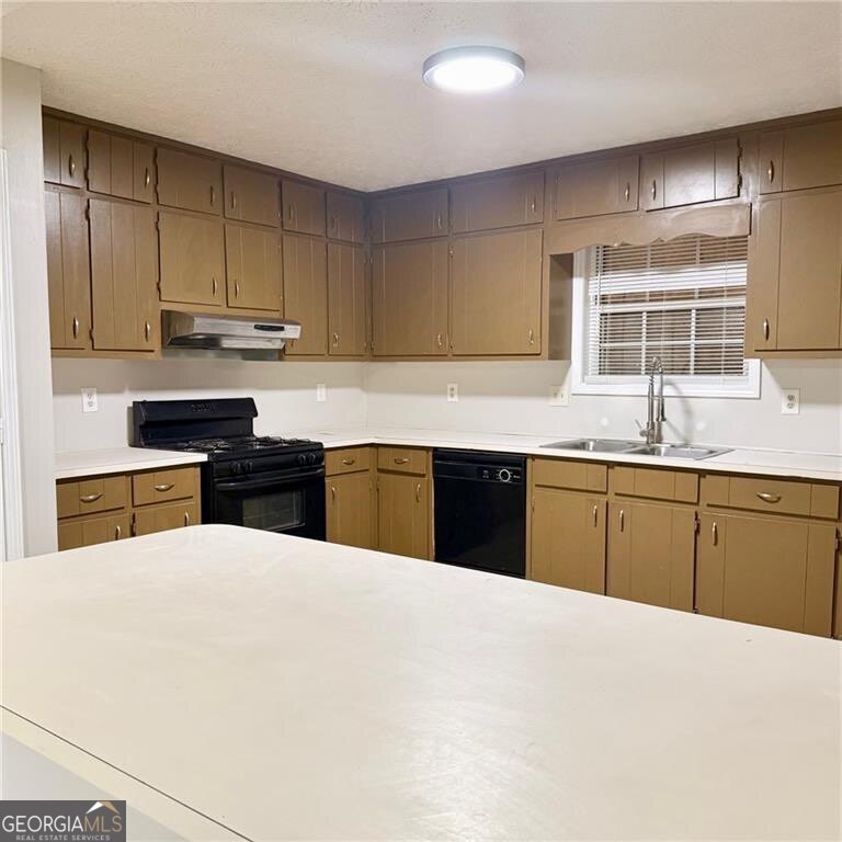 524 Julius Drive Stone Mountain GA 30087