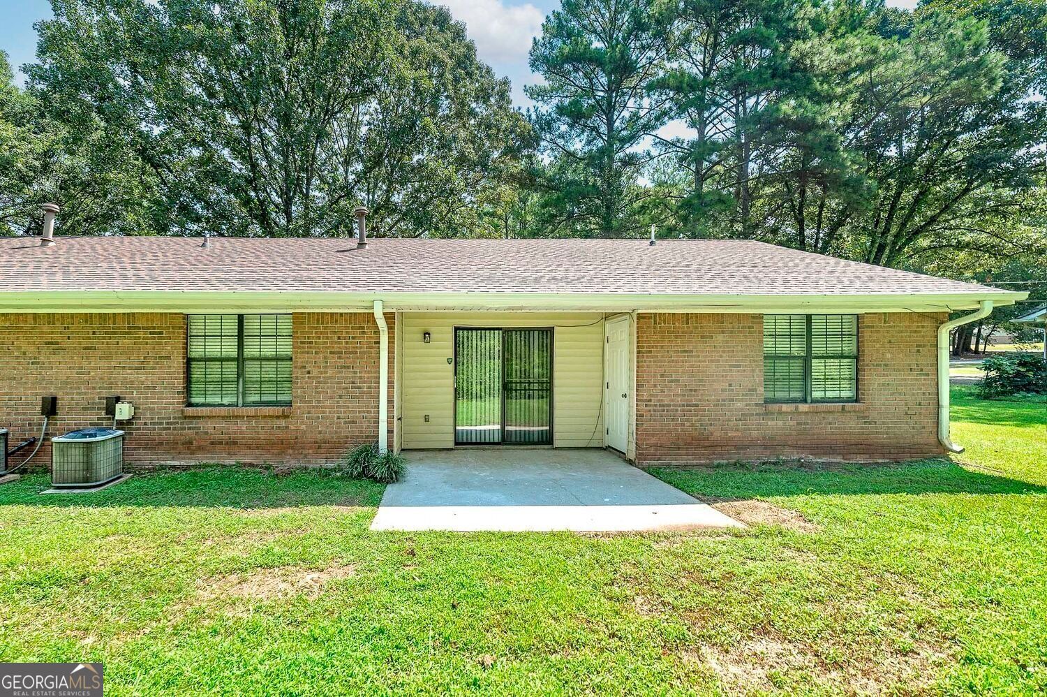 355 Santa Fe Trail Ellenwood GA 30294