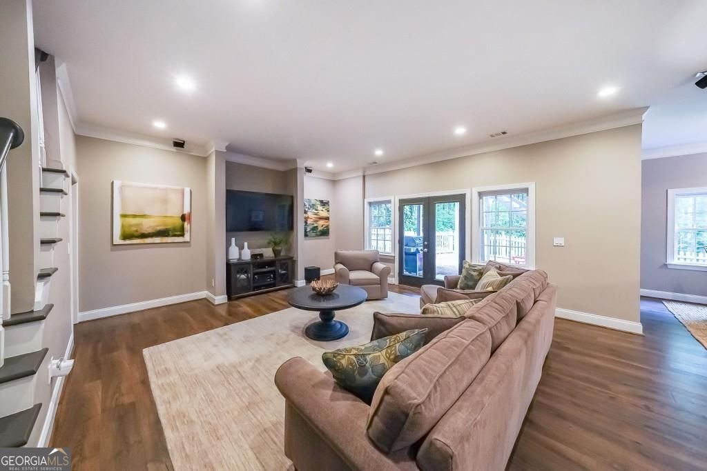 120 Heritage Court Roswell GA 30075