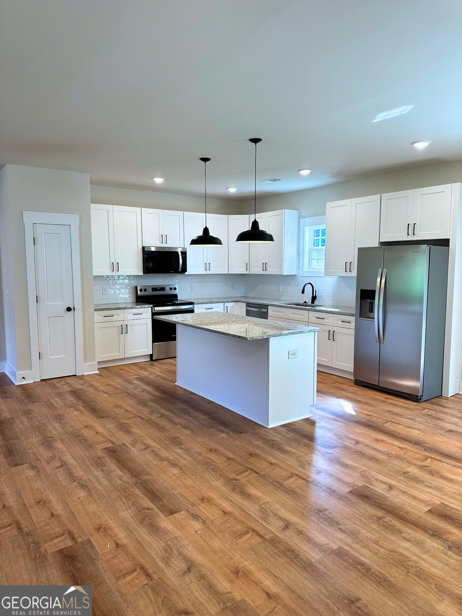 63 Huntington Drive Lavonia GA 30553