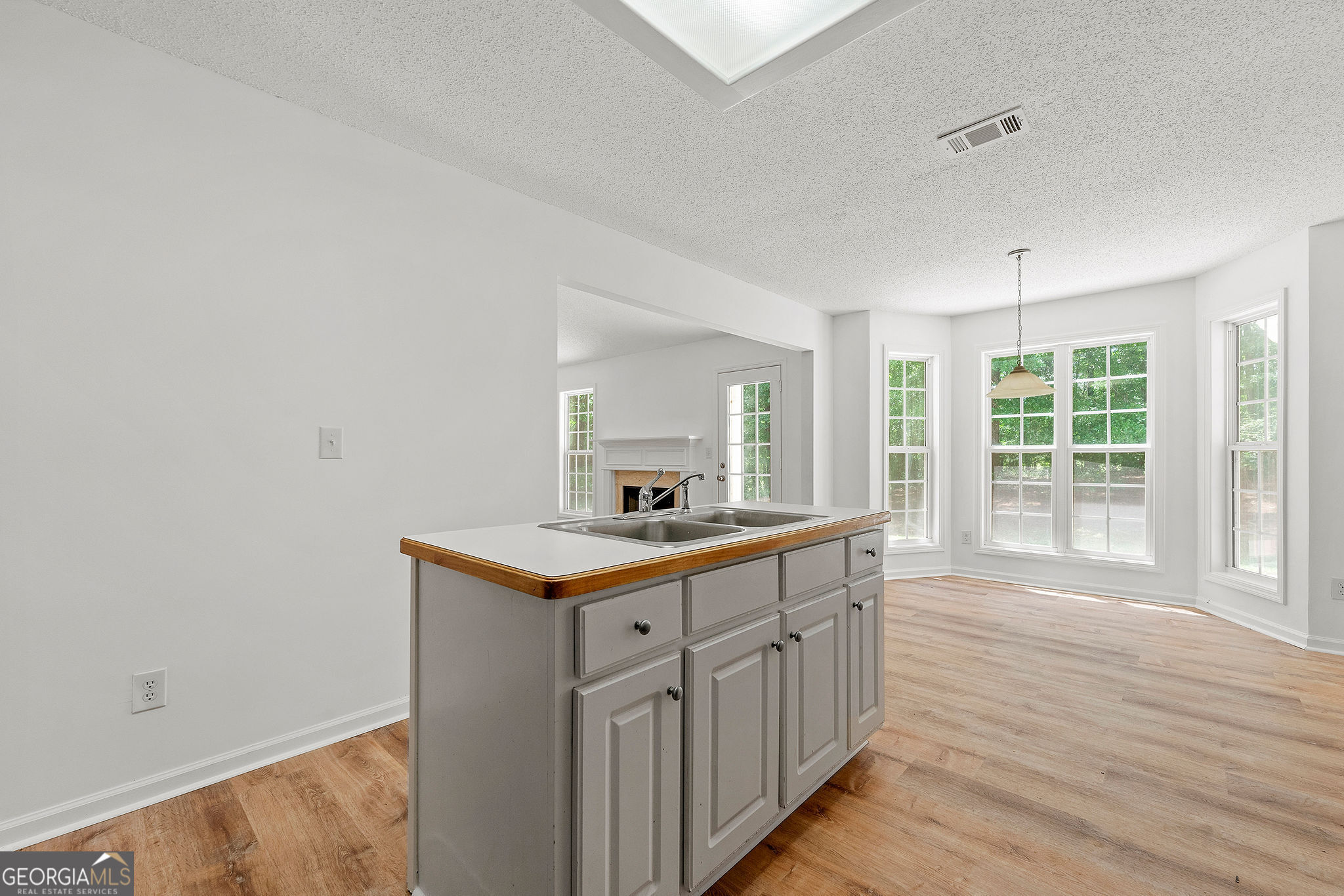 214 Cheyenne Way Auburn GA 30011