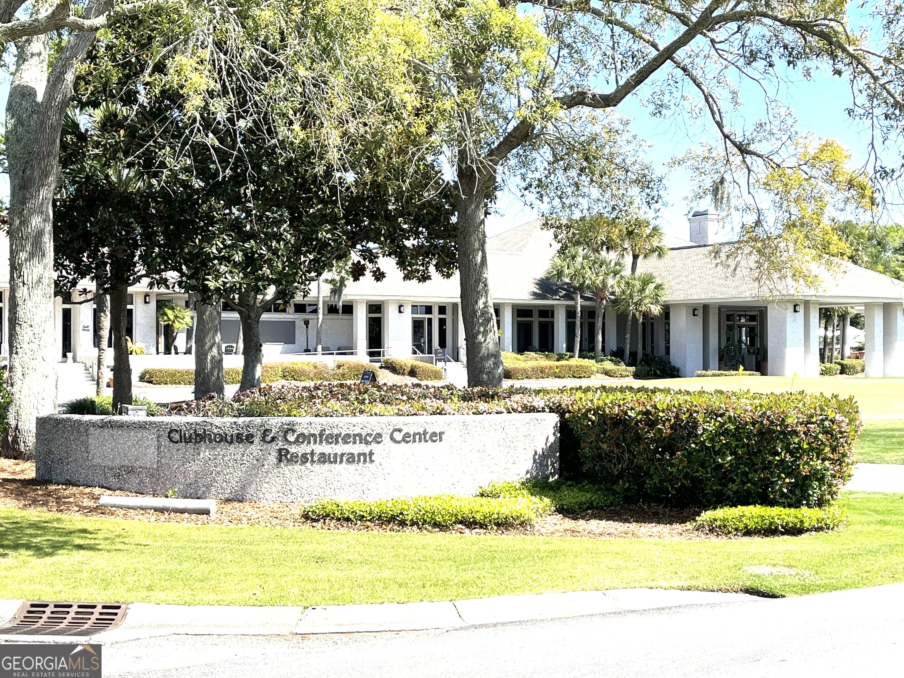 372 Moss Oak Circle St. Simons Island GA 31522
