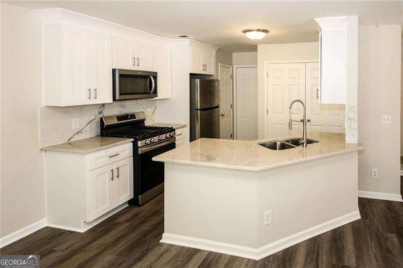 121 Stoneforest Drive Woodstock GA 30189