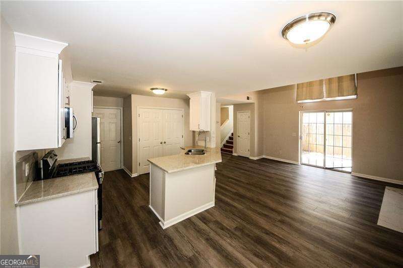 121 Stoneforest Drive Woodstock GA 30189