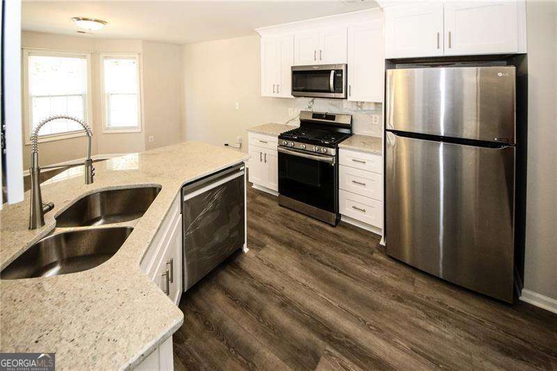 121 Stoneforest Drive Woodstock GA 30189
