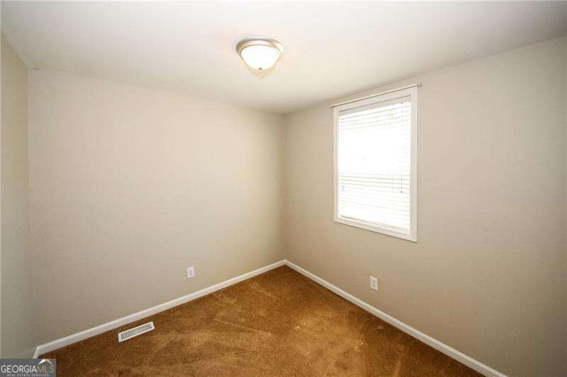121 Stoneforest Drive Woodstock GA 30189