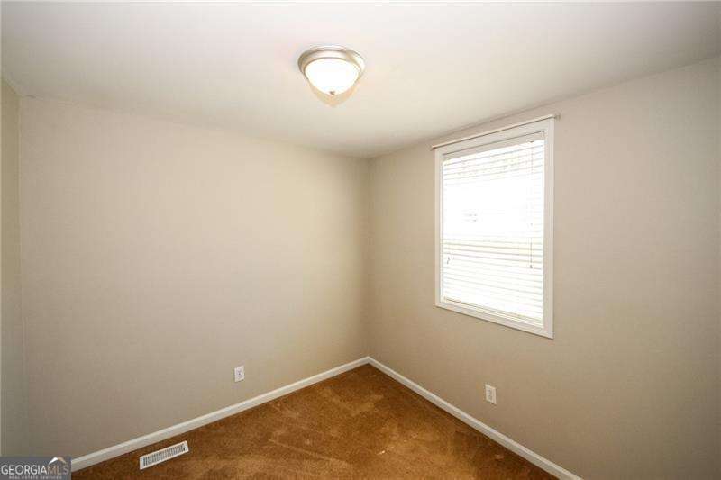 121 Stoneforest Drive Woodstock GA 30189