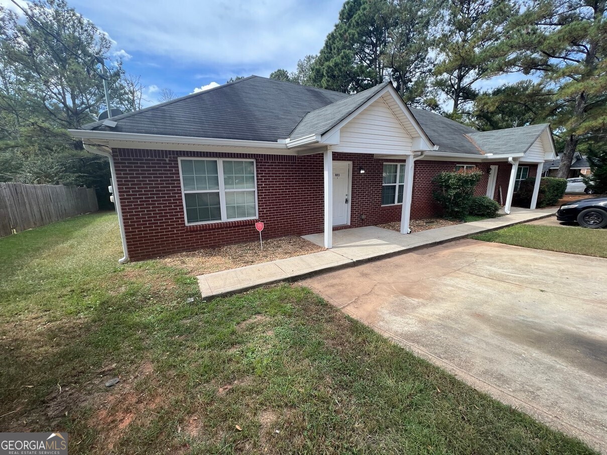 158 Elder Drive Social Circle GA 30025