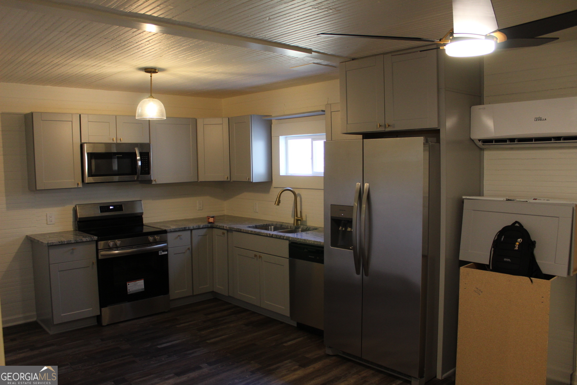 11 Liberty Street Gainesville GA 30501