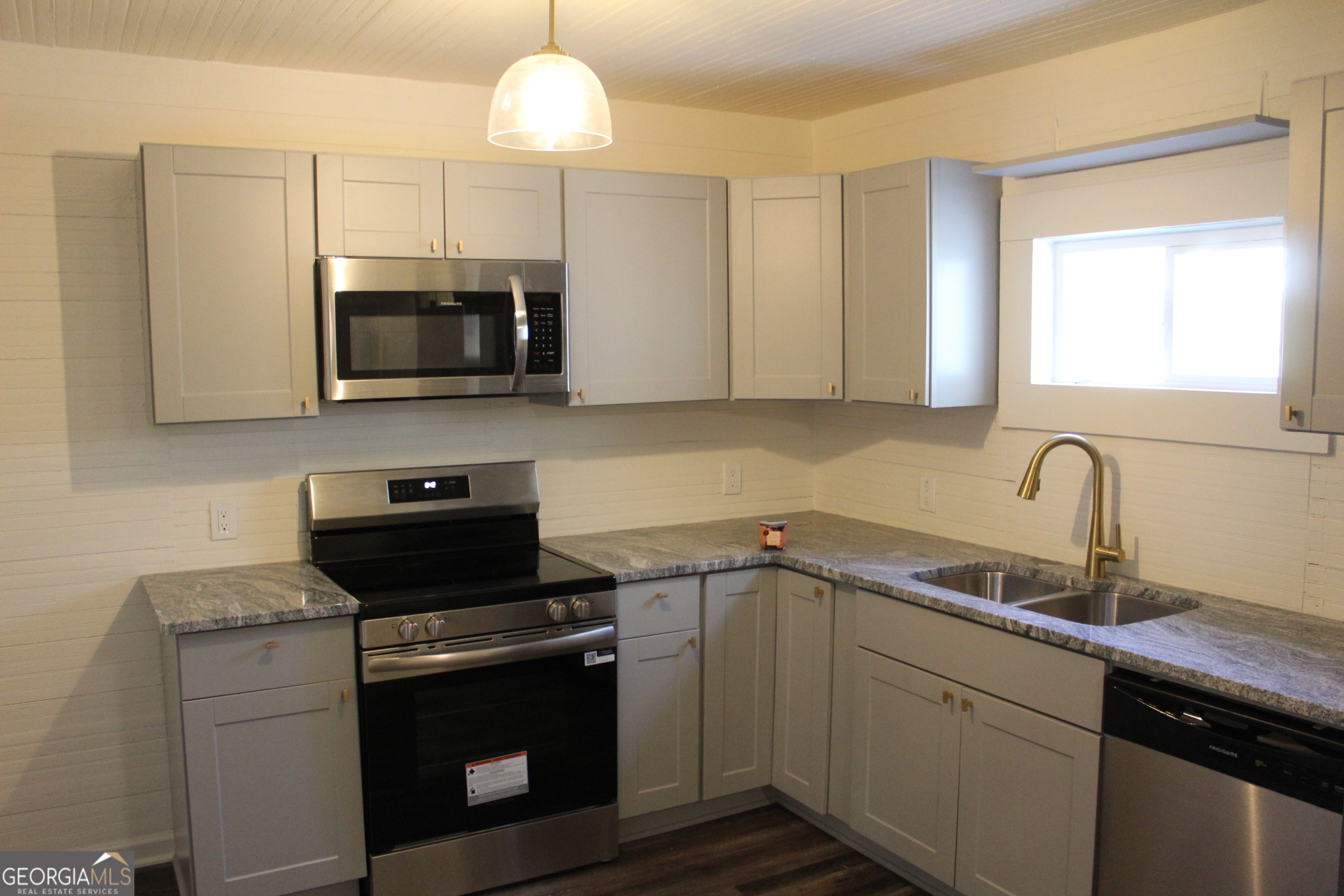 11 Liberty Street Gainesville GA 30501