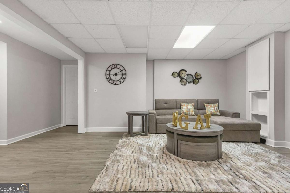 9800 Foxworth Drive Alpharetta GA 30022