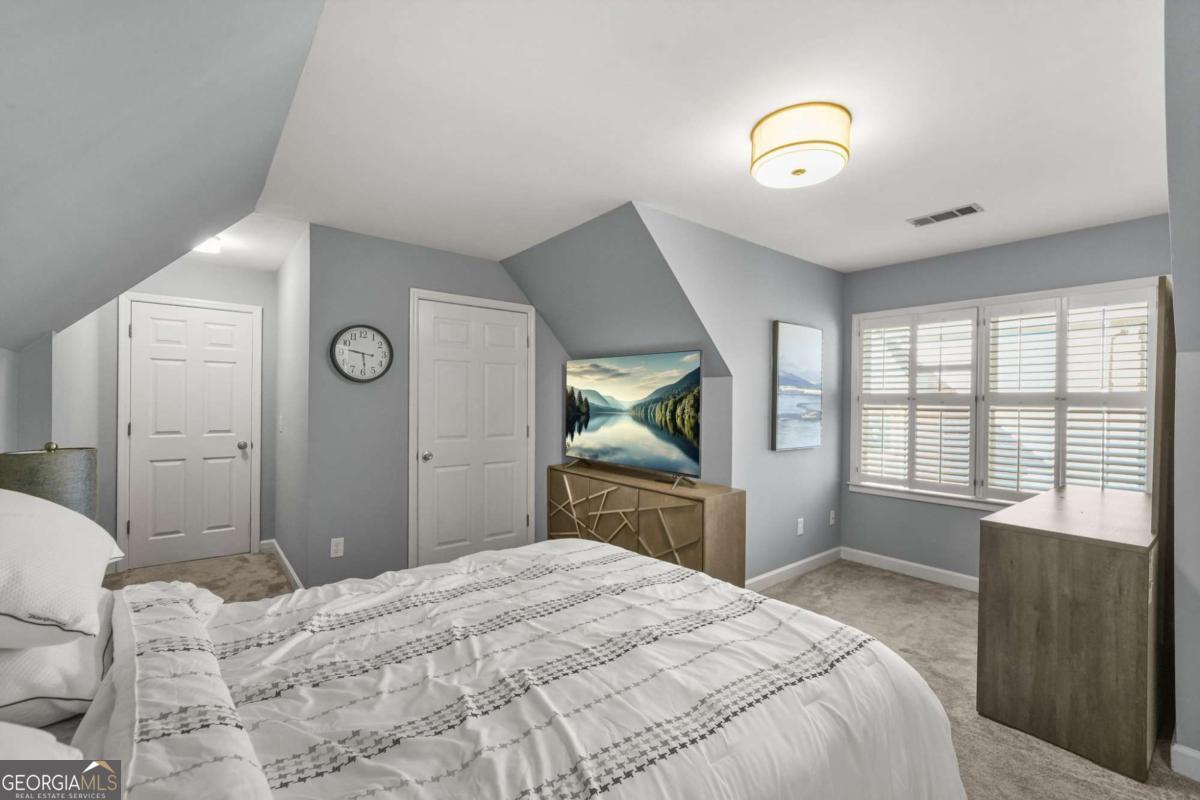 9800 Foxworth Drive Alpharetta GA 30022