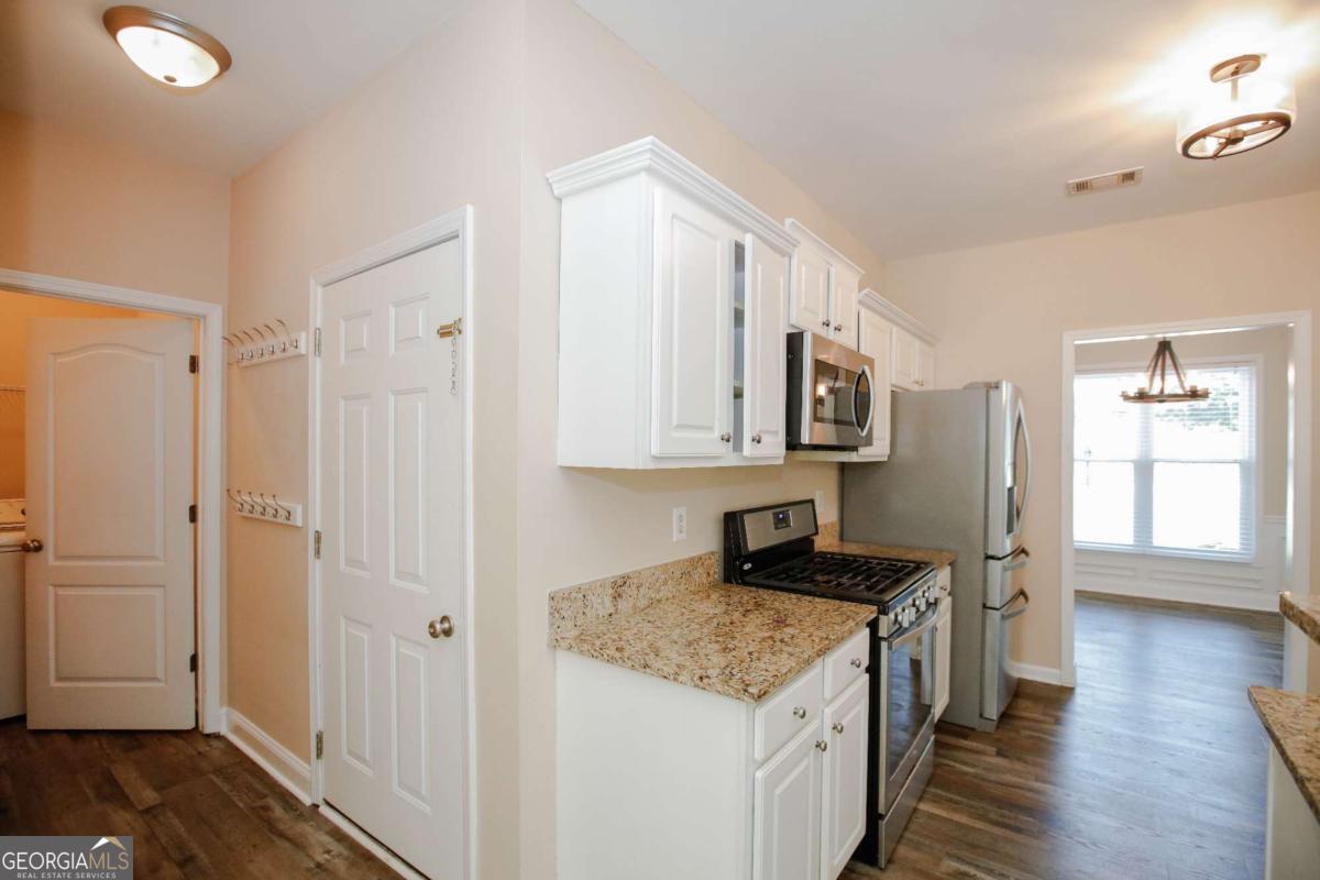 1005 Landover Crossing Suwanee GA 30024