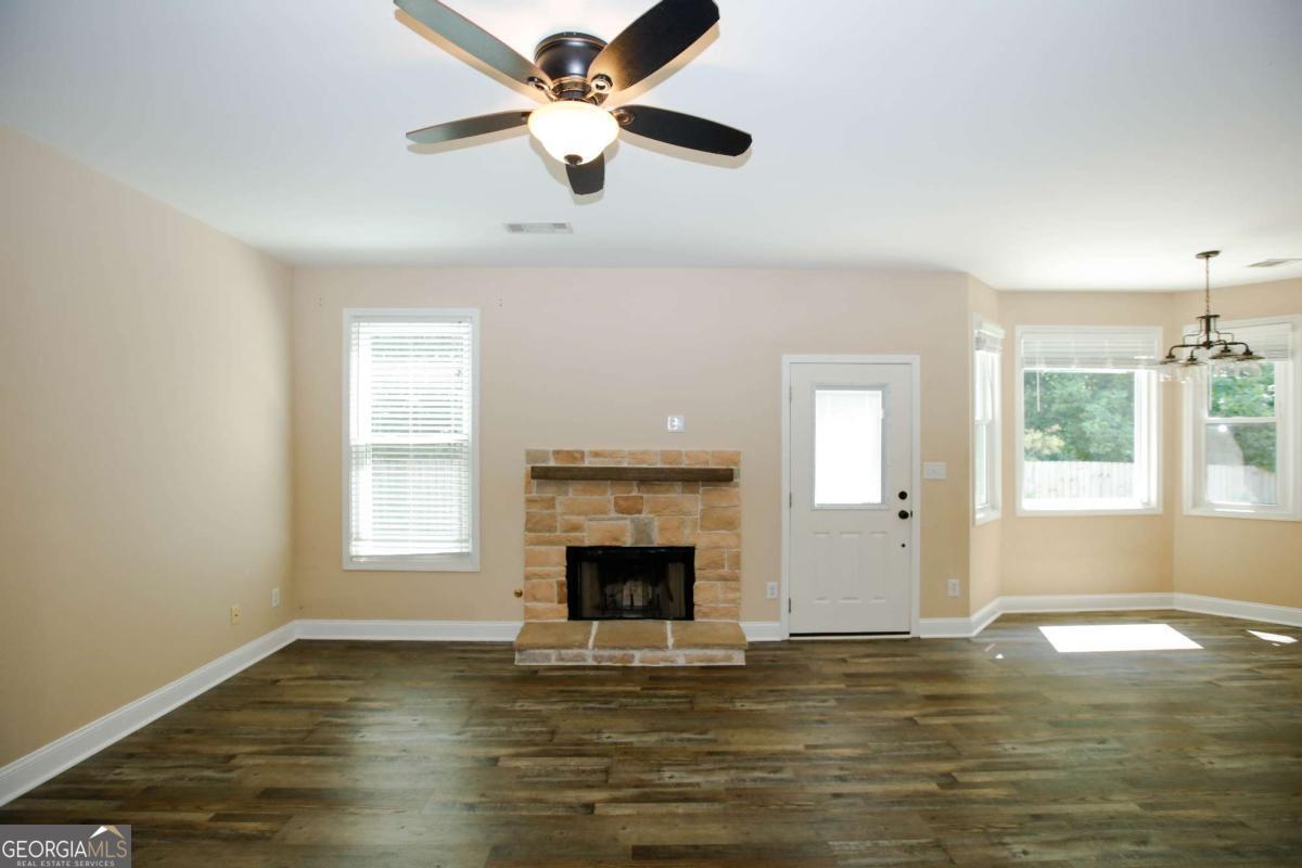 1005 Landover Crossing Suwanee GA 30024