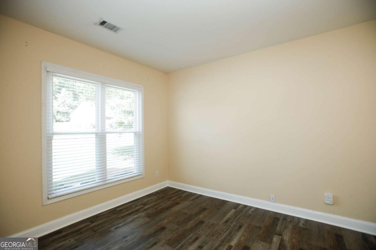 1005 Landover Crossing Suwanee GA 30024