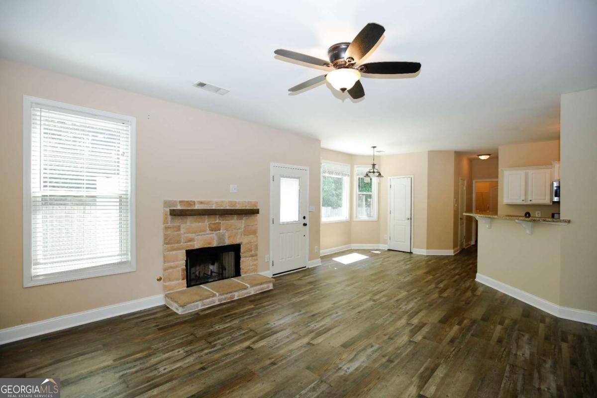1005 Landover Crossing Suwanee GA 30024