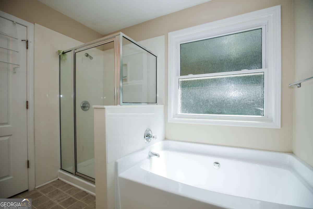 1005 Landover Crossing Suwanee GA 30024