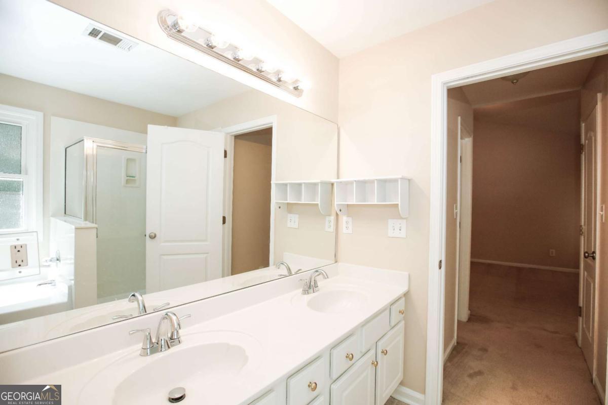 1005 Landover Crossing Suwanee GA 30024