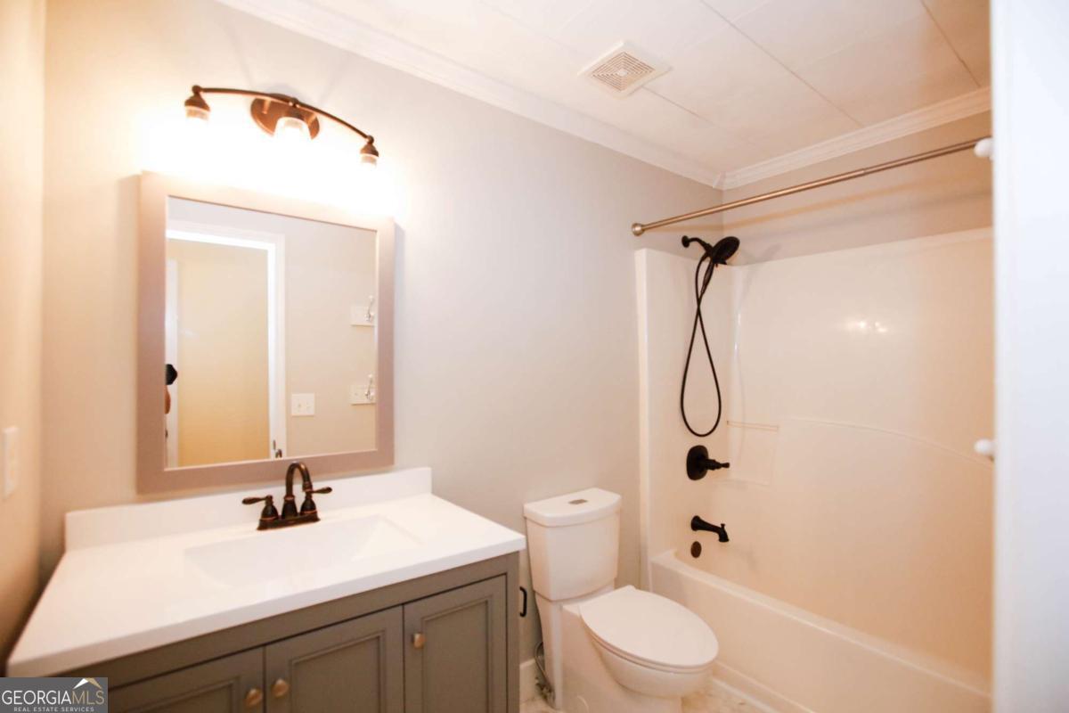 1005 Landover Crossing Suwanee GA 30024