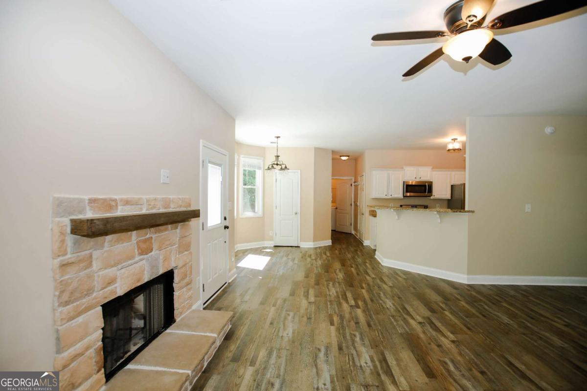 1005 Landover Crossing Suwanee GA 30024
