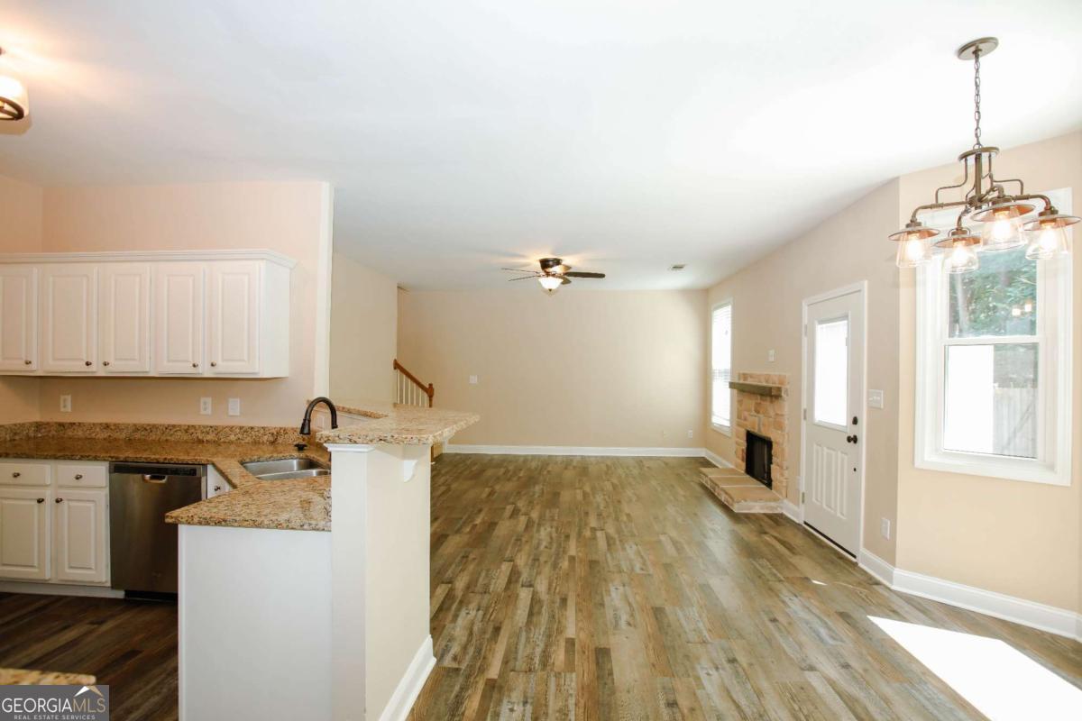 1005 Landover Crossing Suwanee GA 30024